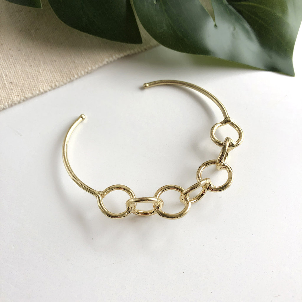 World Finds Chain Link Gold Cuff