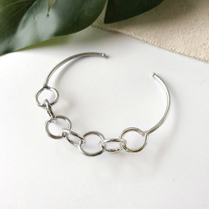 World Finds Chain Link Silver Cuff