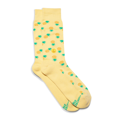 Conscious Step Socks that Provide Meals: Pineapples